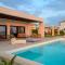 Nobus Villas - Luxury villa with Private pool, sea view & sunset