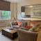 4 The Courtyard Central Windsor 2BR
