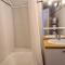 Chalet spacieux avec poêle à bois, WIFI gratuit, terrasse, garage et proche des pistes - FR-1-425-122
