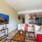 Riverside Square Luxury 2bed Apt with pool and gymn near Westlands