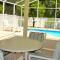3 bedrooms pool home Pinewood Estates