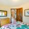 Lacys Log Cabin Alto Home with Mountain Views! - Alto