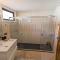 Bungalow Allende Famara con piscina privada y AC