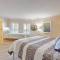 New Listing! Summer House 203 - Ocean View Haven!