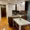 Midtown Boutique Apartment