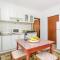 Apartment Podaca 6736b
