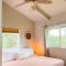 Hibiscus Hale, Full Kitchen, King Bed, Parking - Keaau