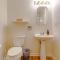 Saratoga Serenity: Charming Rental Nearby Downtown
