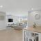 Wait N Sea by Ready Set Stay - in Cowes - BYO LINEN & TOWELS