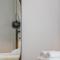 Del Mare Apts