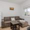 Awesome Apartment In Privlaka