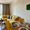 Sunny apartment in Bellicity complex
