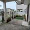 2 Storey House 4 BR Diamond Heights Near Airport