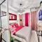 Aesthetic One Bedroom Beside SM w Pool, Wifi and Netflix - 卡加盐德奥罗