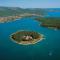 Luxury semi detached villa Smokva 2 - near center and sea - by TRAVELER tourist agency Krk