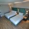 Shelton Airport Hotel
