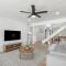 Spacious Glendale Home with Pool and Mountain Views! - غليندال