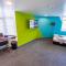 STAY SA Equipped Studios 10 mins from City centre and next to UOB!
