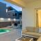Villa Sunsea with heated pool