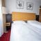 City Hotel