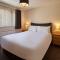 Host & Stay - Pearl Street
