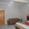 Eagle Nest, Malam Jabba by LMC