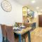 Apartments with parking space Solin, Split - 21310