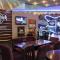 VIP DELUXE SUITE AND TOWER E11 POOL_GYM_SAUNE_WIFE