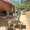 Runway Cabin Retreat With Private Hot Tub! - Duck Creek Village