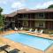 Summer Getaway in Fondren! Sleeps 6 with pool Access! - Jackson