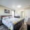 4BR HOME SLEEPS 13 DOWNTOWN/Pet Friendly/EVCharger