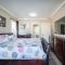 4BR HOME SLEEPS 13 DOWNTOWN/Pet Friendly/EVCharger