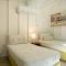 Alani - Absolute Beachfront - Sleeps up to 10 - Mission Beach