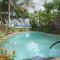 Banfield No 2 - Absolute Beachfront Bungalow