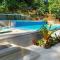 Casa Presidente (5 bed/5 bath/AC/infinity pool)