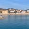 Elegant apartment in San Vincenzo with a sea view