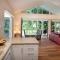Beachfront on Mission - Absolute Beachfront - Mission Beach