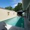 Beachfront on Mission - Absolute Beachfront - Mission Beach