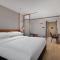 Home2 Suites by Hilton Beijing West Station