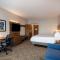 Holiday Inn Express & Suites - Beloit by IHG - بيلويت