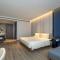 Atour Hotel Hangzhou East Railway Station West Square