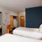 Holiday Inn Express Warwick - Stratford-upon-Avon by IHG