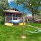 Lakefront Lodge with King Beds and Game Lounge - Worthville