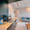 Studio Staycation DSara @ Linked MRT, Near Thomson Hospital & Sungai Buloh Hospital