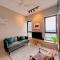 Studio Staycation D'Sara @ Linked MRT, Near Thomson Hospital & Sungai Buloh Hospital - Sungai Buluh