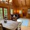 New! Cabin Fever - Hot Tub, Game Room, 3 King Beds - Dahlonega