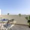Spacious, 1BR duplex off UNI/Hospital with WIFI by 360 Estates