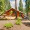 Tahoe Donner Mountain Cabin Surrounded by Forest! - 特拉基