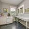 Historic Auburn House on 37 Acres with Private Lake! - أوبورن