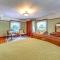 Historic Auburn House on 37 Acres with Private Lake! - أوبورن
